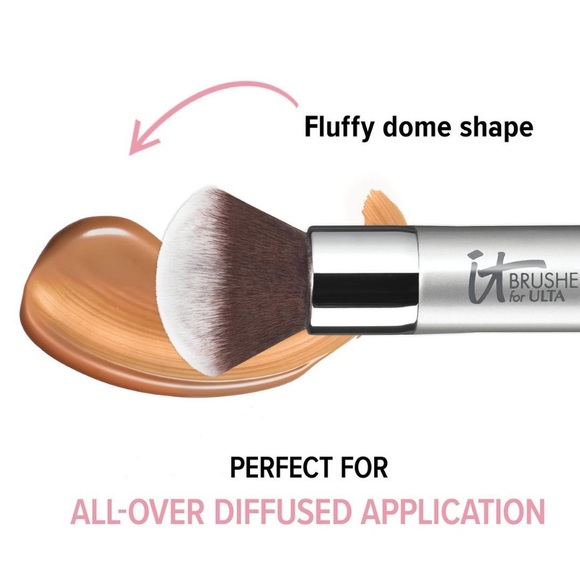 NWT IT Cosmetics #114 Airbrush Essential Bronzer Brush. Brand new sealed. - Picture 3 of 13